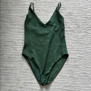 Left on Friday Sunday Suit L